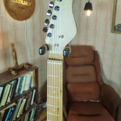 Samara Style Custom Guitar Soviet Retro Reissue Handcrafted Vintage Vibe image 5