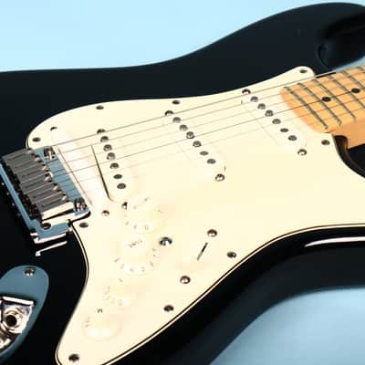 2007 Fender Roland Synth USA American Guitar image 7