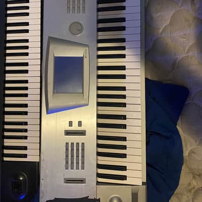 Korg Trinity 2000 - Gray