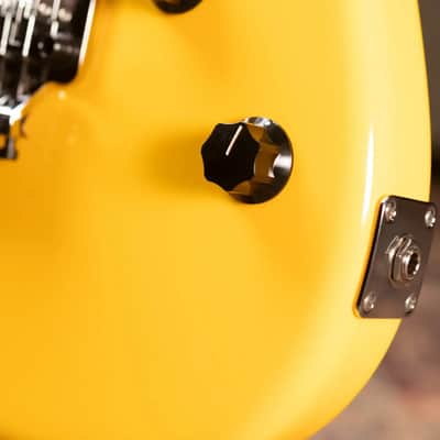 EVH 5150 Series Standard Electric Guitar - EVH Yellow image 12