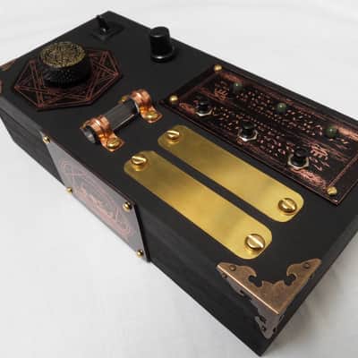 RC circuit Bent 'Revenants Machine' Atmospheric Sound Generator Haunt synth image 1
