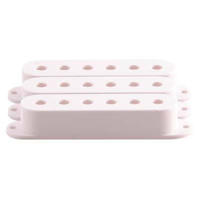 Seismic Audio SAGA11 Replacement Strat Single-Coil Pickup Covers (3-Pack)