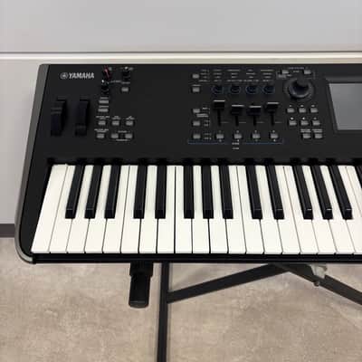 Yamaha MODX7 image 2