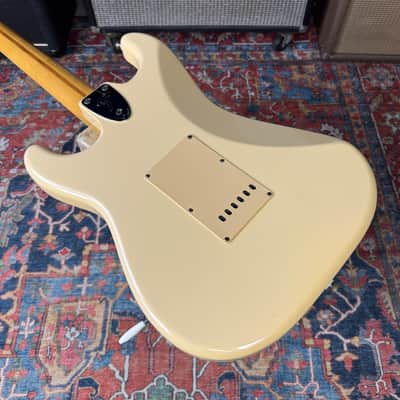 1972 Fender Stratocaster Reissue Model ST72-58US Vintage White 99-02 Vintage Collection image 7
