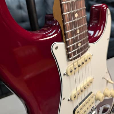 Fender Player II Stratocaster HSS 2024 - Present - Transparent Cherry Burst image 7