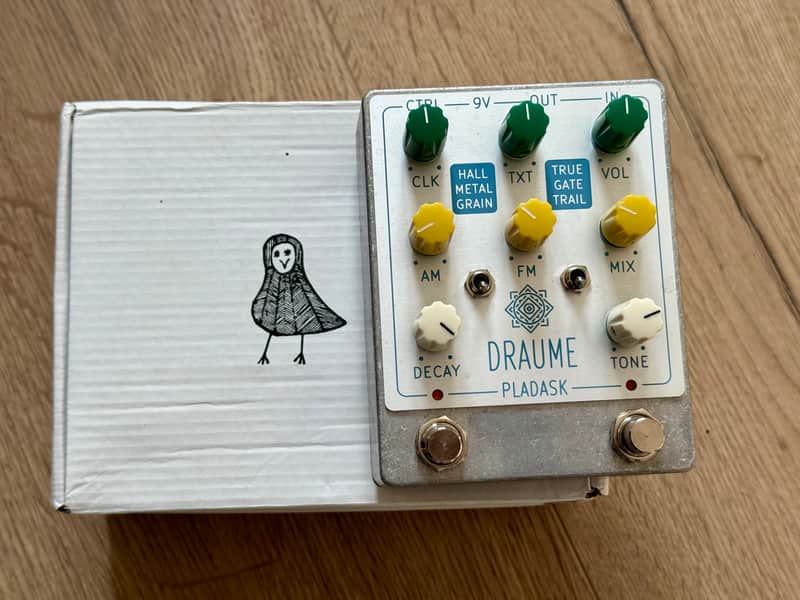 Pladask Elektrisk Draume V2