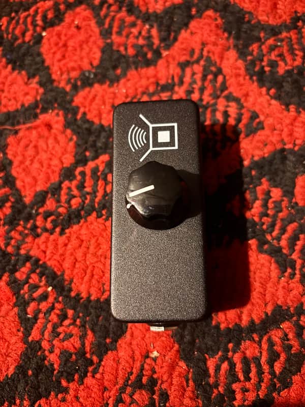 JHS Little Black Amp Box