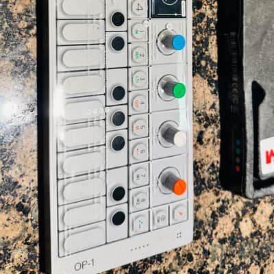 Teenage Engineering OP-1 Field Portable Synthesizer Workstation 2022 - Present - White image 2