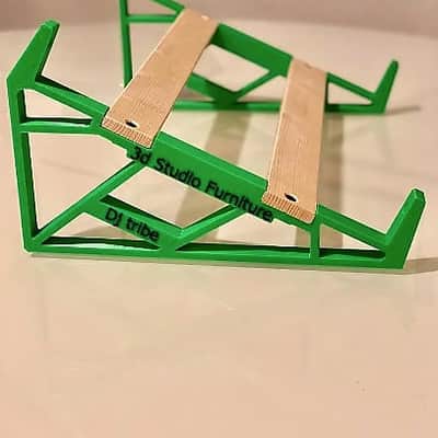 Tr8s stand  neon Roland - 3dsf support green image 2