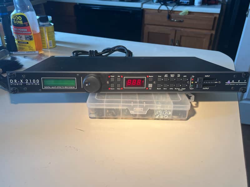 Applied Research & Technology DR-X 2100 multi effects rack unit w/ rack mount bolts/washers image 1