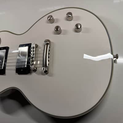 Epiphone Jerry Cantrell Les Paul Custom Prophecy 2022 - Present - Bone White image 2