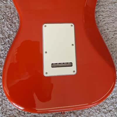 Mint Fender Player II Stratocaster, Rosewood Fingerboard, Coral Red Finish - MIM image 4
