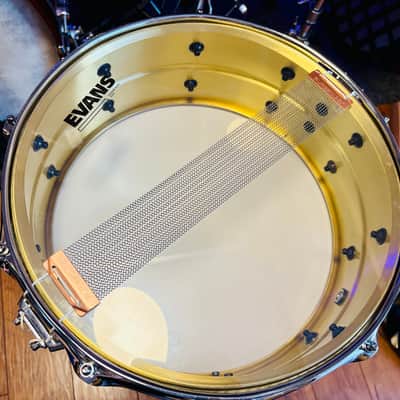 Yamaha RRS-1455 Recording Custom 5.5x14" Brass Snare Drum 2016 - Present - Brass/Chrome image 5