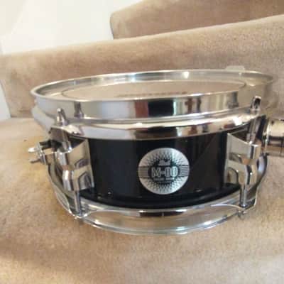 Pearl M-80 10 round x 4.5 inch auxiliary snare drum gloss black built-in clamp excellent! image 6