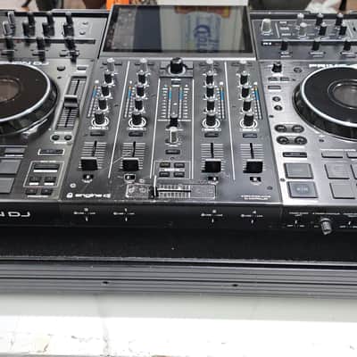 Denon Prime 4+ 4-Deck DJ System 2023 - Present - Black image 4