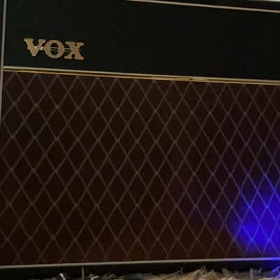 Vox AC30CC2X Custom Classic 2-Channel 30-Watt 2x12" Blue Alnico Guitar Combo 2005 - 2010 Black image 2