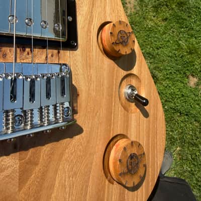 Gravity Guitar Venus image 15