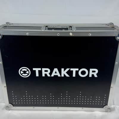 Native Instruments Kontrol S4 ( MK1 ) DJ Controller W/ Flight Case 2010s - Black image 9