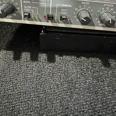 Aphex 661 Expressor Compressor / Limiter with Tubessence image 4