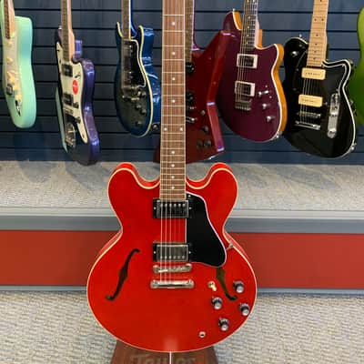 Immagine Gibson Modern Collection ES-335 Satin 2020 - 2024 - Satin Cherry - 1