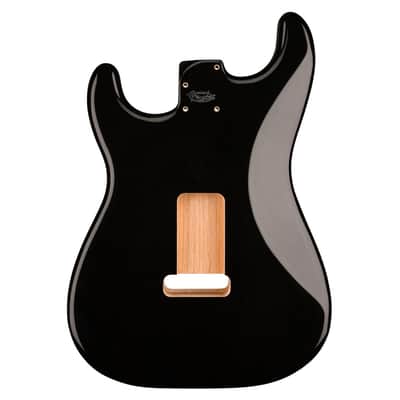 Fender Deluxe Series Stratocaster HSH Alder Body - Black image 3
