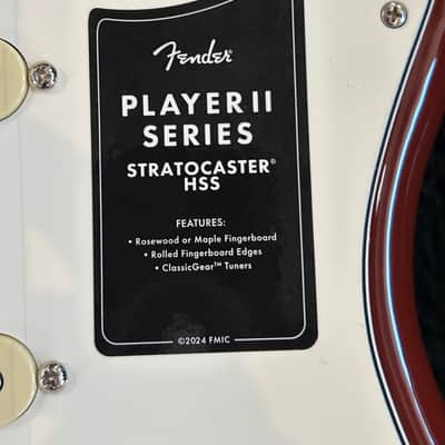 Fender Player II Stratocaster HSS, Maple Fingerboard 2024 - Transparent Mocha Burst/ 6lbs. 15.7oz. #MX24049415 image 6