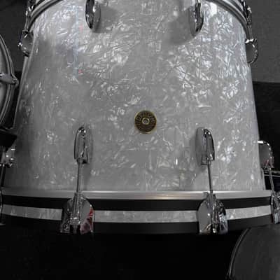 ~WOW!~ Gretsch USA Custom 4-Piece 13/16/18/24 Drum Kit Set in 60's Marine Pearl Nitron image 5