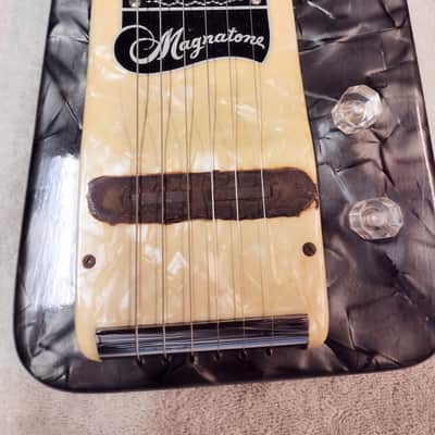 Magnatone Lap steel Early 50s - Gray/yellow pearloid image 3