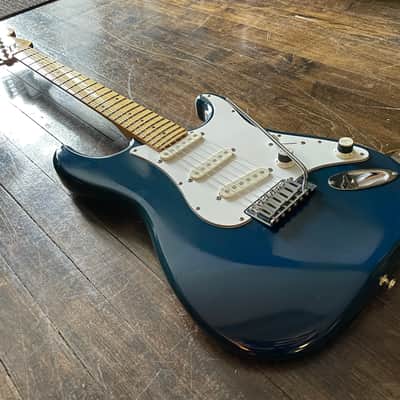 1980s Fender STM-60M Stratocaster 'E' Serial Electric Guitar Medium Scale MIJ Fujigen image 5