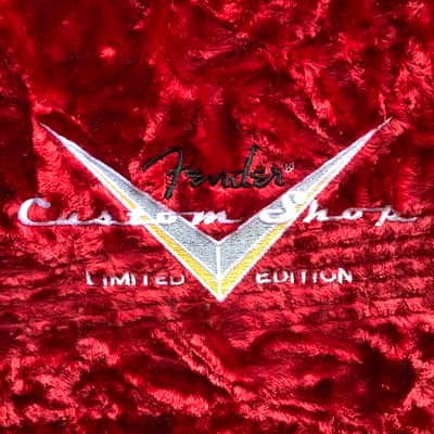 Fender Custom shop limted edition strat stratocaster guitar case hardcase 2 color version made in USA image 3