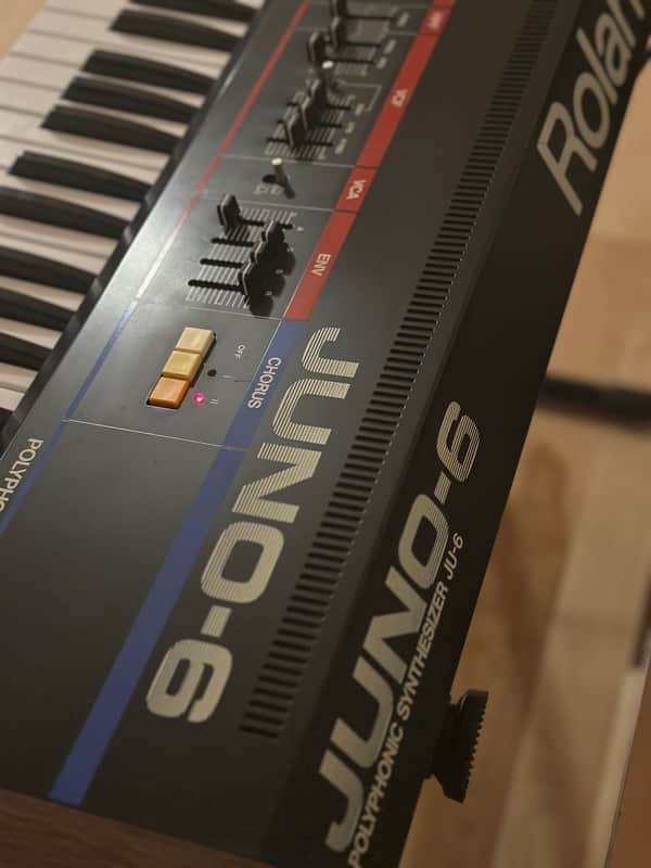 Roland Juno-6 61-Key Polyphonic Synthesizer 1982 - 1984 - Black image 1