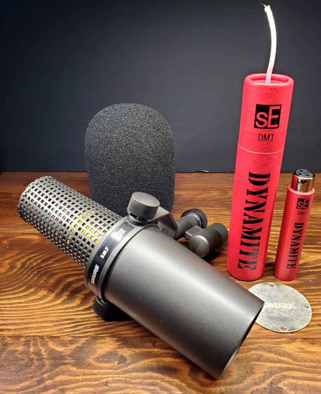 Shure SM7 Cardioid Dynamic Microphone