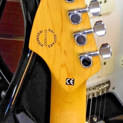 2021 G&L Tribute Legacy Electric Guitar w/ Tweed Hard Case! Shoreline Gold! VERY NICE!!! image 8