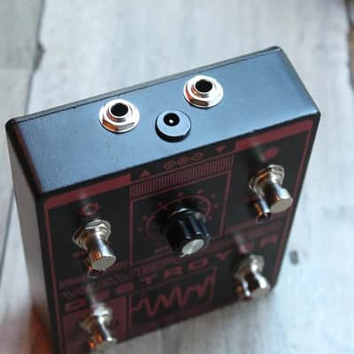Death By Audio Waveform Destroyer Bild 3
