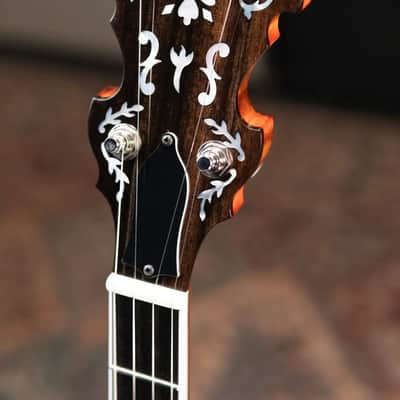 Deering Golden Era 5-String Banjo with Hardshell Case image 6
