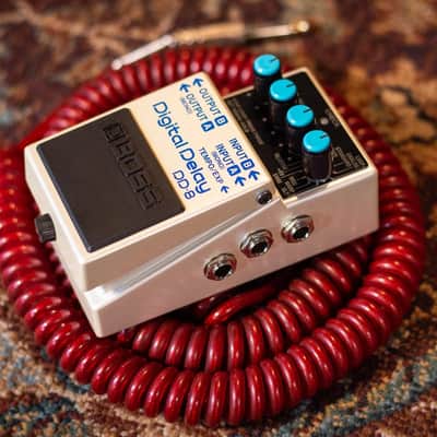 Boss DD-8 Digital Delay Guitar Effects Pedal image 9
