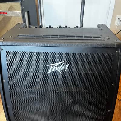 Peavey KB 5 4 channel stereo keyboard amplifier image 3