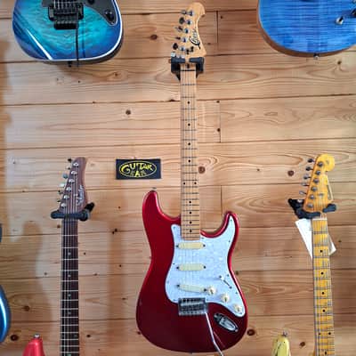 Chery Strat-Style Electric Guitar – 1990s Korea – Metallic Red image 2
