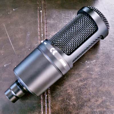 Audio Technica Pair of Cardioid Condenser Microphones AT3035 & AT2020 with Vaultz Hard Case image 6