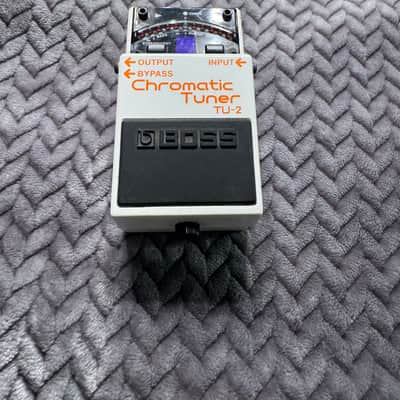 Boss TU-2 Chromatic Tuner (Dark Gray Label) 1998 - 2009 - White image 1