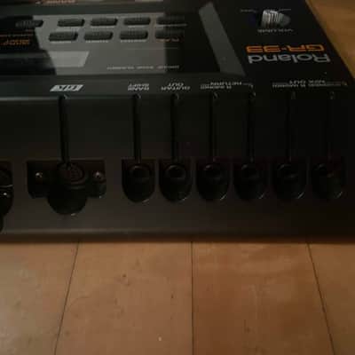 Roland GR-33 2000s - Black - Excellent image 3