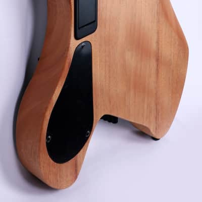 Agile Headless 8 String Multi Scale Fan Fret Electric Guitar GEODESIC Pro 82528 Green Blue Burst image 6