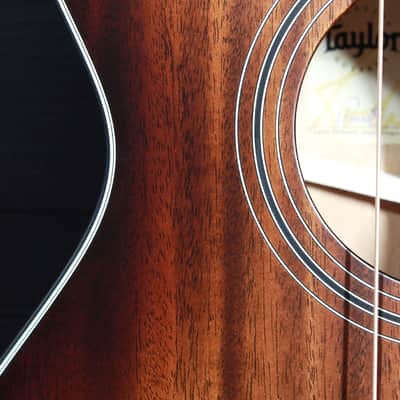 Taylor 322ce 12-Fret Mahogany Grand Concert Acoustic-Electric Guitar image 13