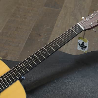 2004 Martin Custom Shop 000-28 Adirondack Acoustic Guitar Natural + OHSC image 9