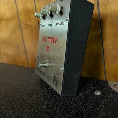 Electro-Harmonix Big Muff Pi V2 (Ram's Head) 1973 - 1977 - Silver image 2