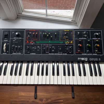 Moog Opus 3 Polyphonic Synthesizer 1980 - AS IS