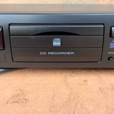 TEAC Model: CD-RW890MKII Compact Disc Recorder SN: 9100467 image 3