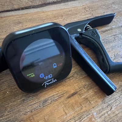 Fender Tuner + D'Addario Capo image 2