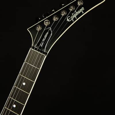 Epiphone Dave Mustaine Flying V Prophecy image 3