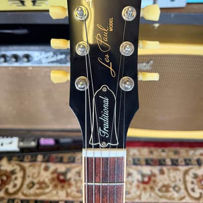 Gibson Les Paul Traditional P-90 Bigsby - Goldtop image 7